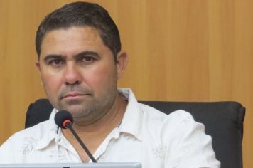 Nivaldo do Depósito apresenta Indicações na 20ª sessão da Câmara Municipal  