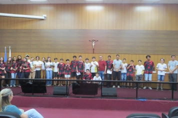 Estudantes da Escola Maria Arlete visitam a Câmara Municipal