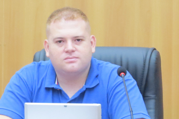 Max Prestes participou da 8ª sessão da Câmara de Rio das Pedras