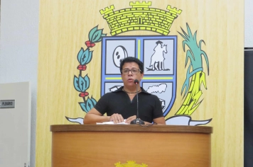 Professor Geraldo participa da 9a sessão da Câmara deste ano e solicita reforma em parquinho e revitalização de área de lazer