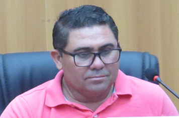  Confira a participação do vereador Nivaldo na 25a Sessão da Câmara