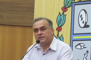 Pastor Emerson sugere nome para Creche a ser instalada durante a 38ª sessão da Câmara de Rio das Pedras 