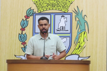 Sóstenes solicita vistoria e ações para local de descarte de lixo reciclável no bairro Luiz Massud Coury