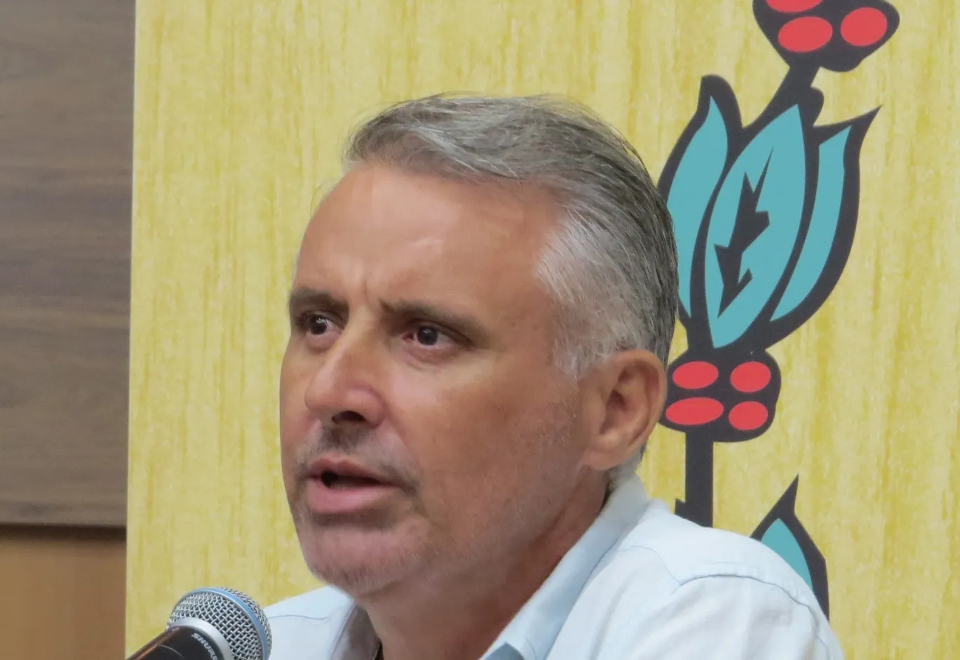 Câmara aprova requerimento de Edison Marconato sobre Cemitério Parque da Paz e capacidade funerária do Município 