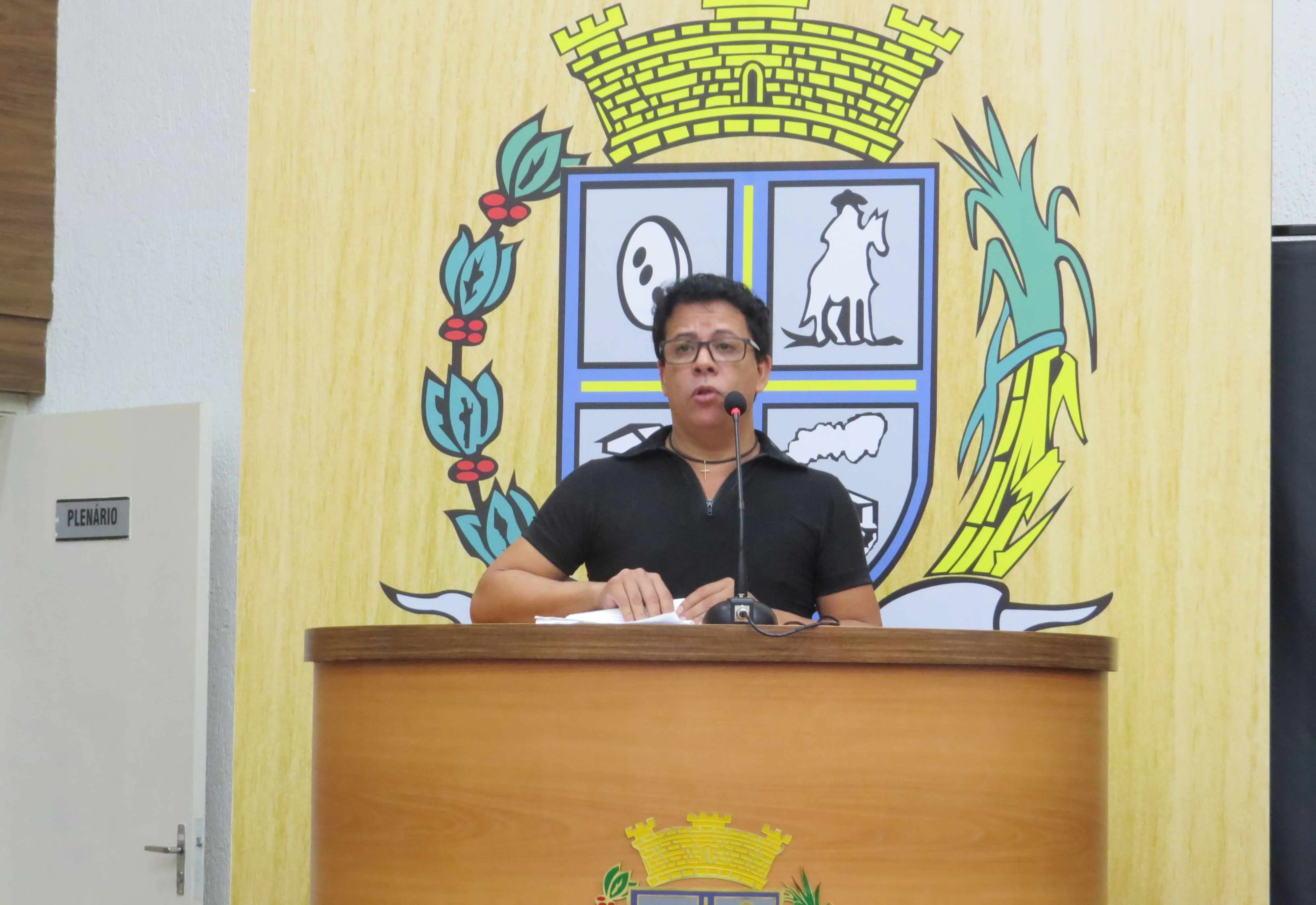 Professor Geraldo reitera pedido para ligação entre os bairros Jardim Santa Tereza e  Residencial Ouro Fino