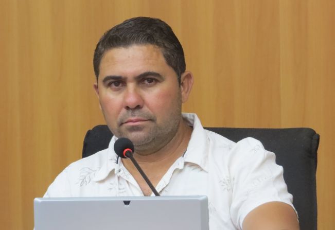 Vereador Nivaldo participa da 33a Sessão da Câmara e faz duas indicações