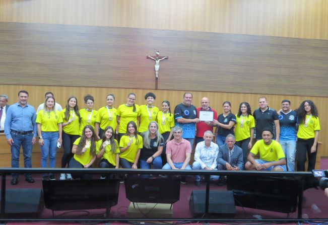 Projeto SESPEL Vôlei recebeu Moção de Congratulações e Aplausos na Câmara Municipal 