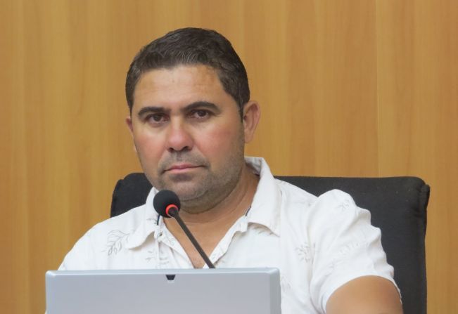 Vereador Nivaldo solicitou lombada para  Rua Augusto Scarassati