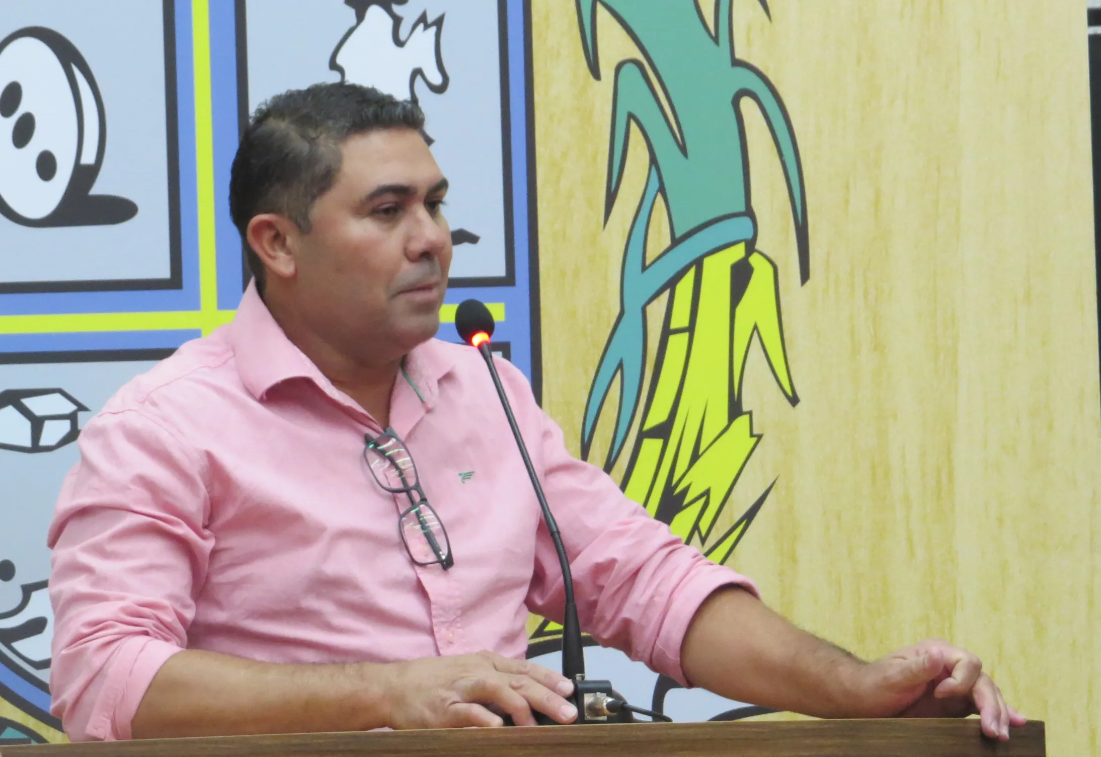 Nivaldo indica operação tapa-buracos  na 25a Sessão da Câmara deste ano